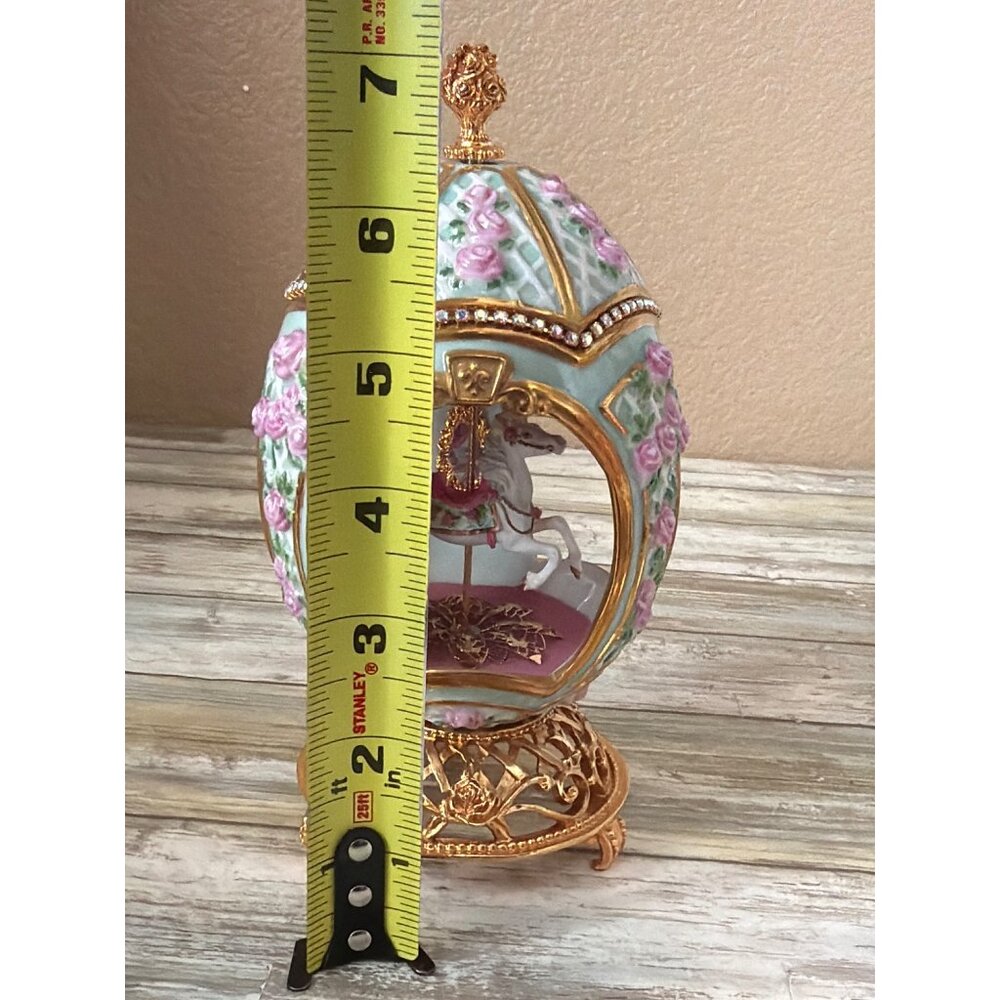 Franklin Mint House of Fabergé Carousel Horse Musical Egg  7" - No Box or COA - Picture 13 of 13